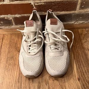 Dr. Scholls Original Collection Sneakers. Size 11.